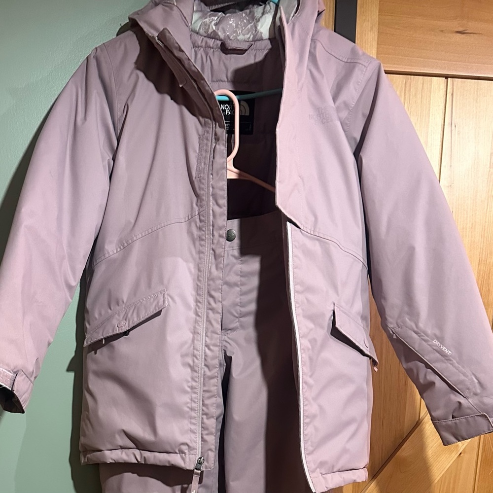 Girls Youth North Face Coat/Snow Pants